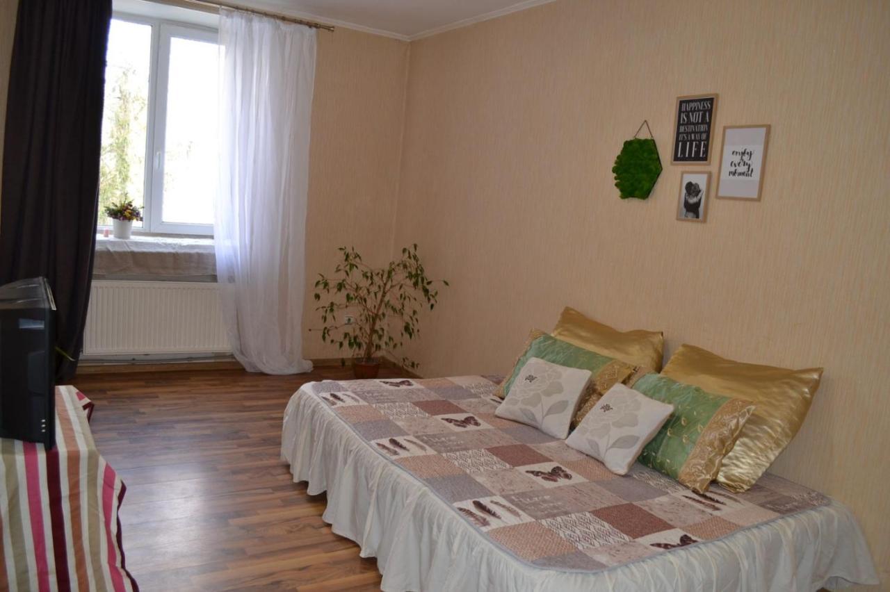 Квартира Двохкімнатна Фонтан Apartment Kamianets-Podilskyi Exterior photo